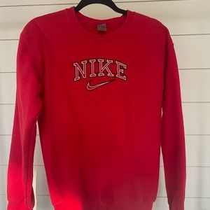 Nike Embroidered Crewneck